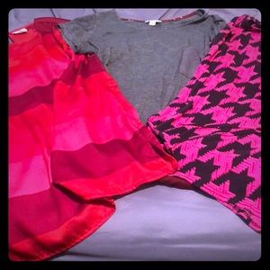 3 for 1 T-shirts. Size large.